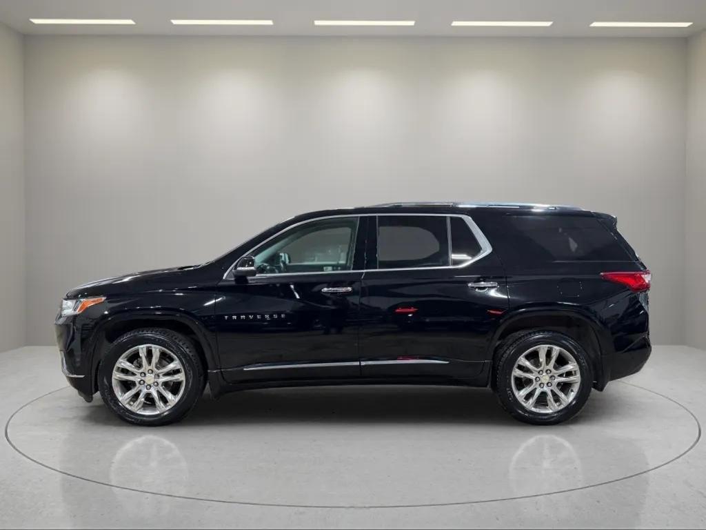 used 2021 Chevrolet Traverse car, priced at $30,981