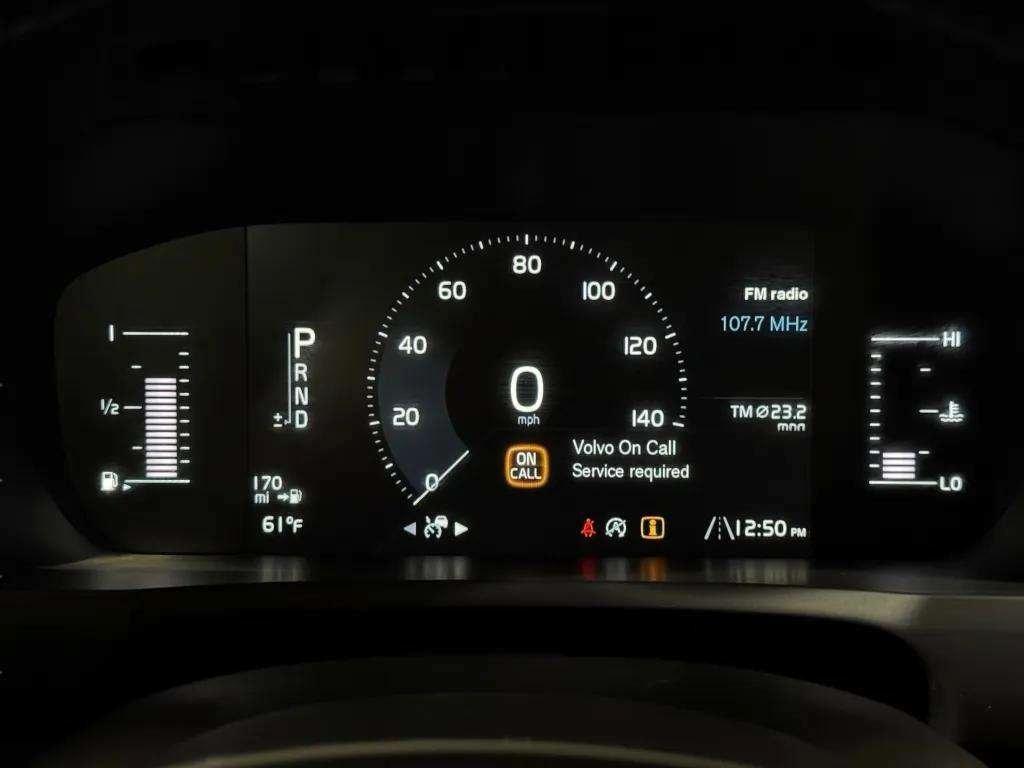 used 2018 Volvo XC90 car, priced at $18,399