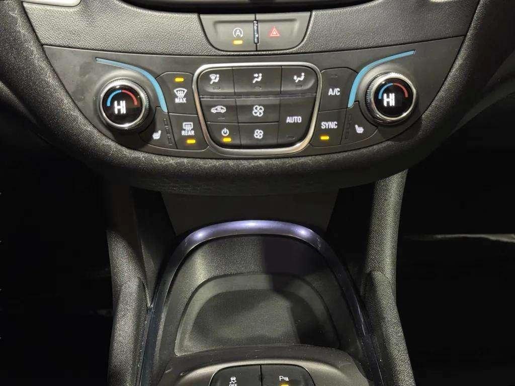 used 2024 Chevrolet Malibu car, priced at $19,995