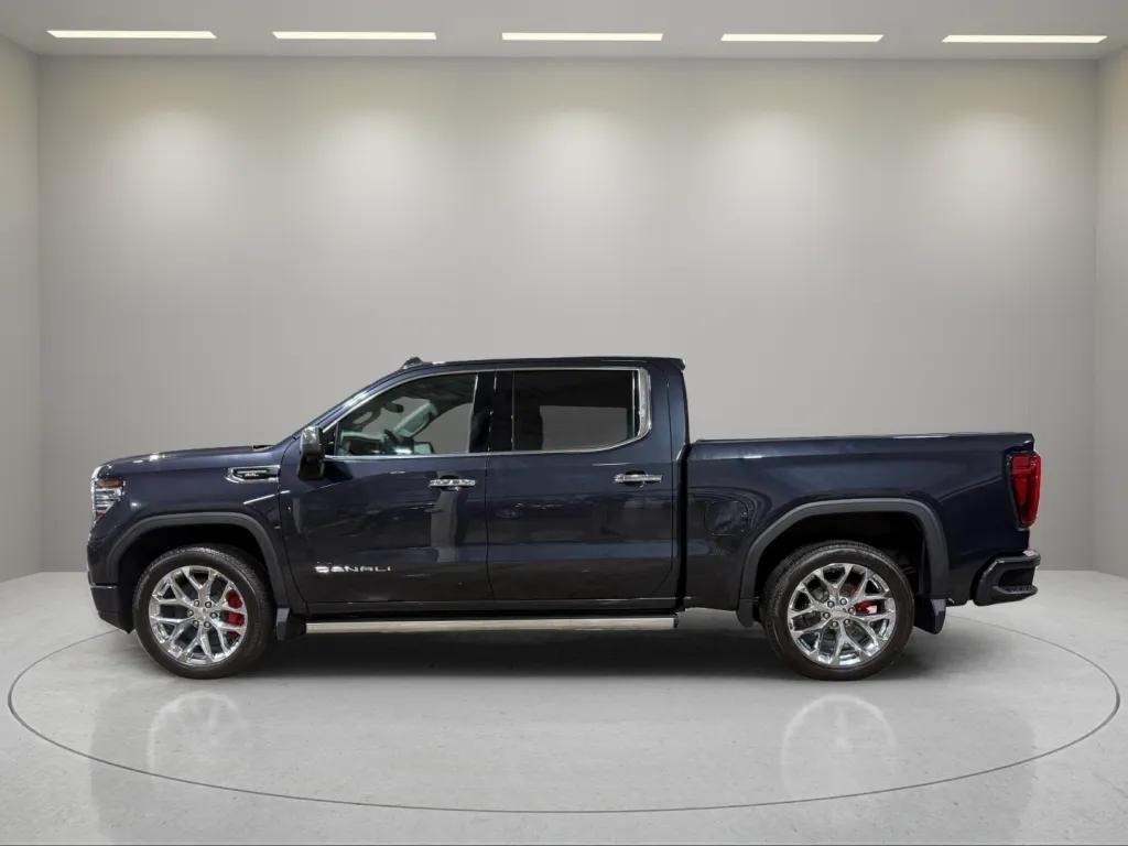 used 2023 GMC Sierra 1500 car, priced at $54,998