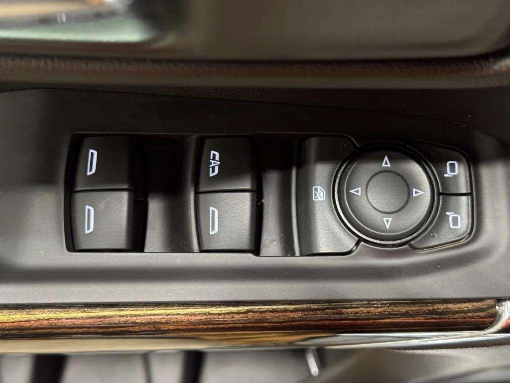 used 2021 GMC Sierra 1500 car, priced at $37,650