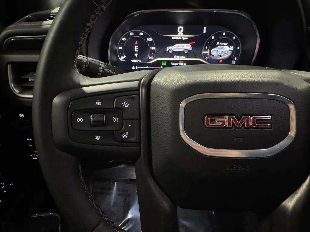 used 2024 GMC Yukon car, priced at $67,897