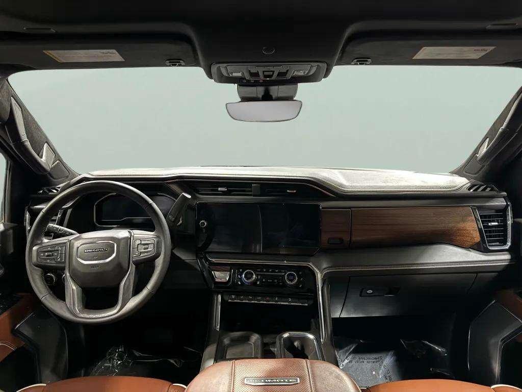 used 2024 GMC Sierra 2500 car, priced at $75,766