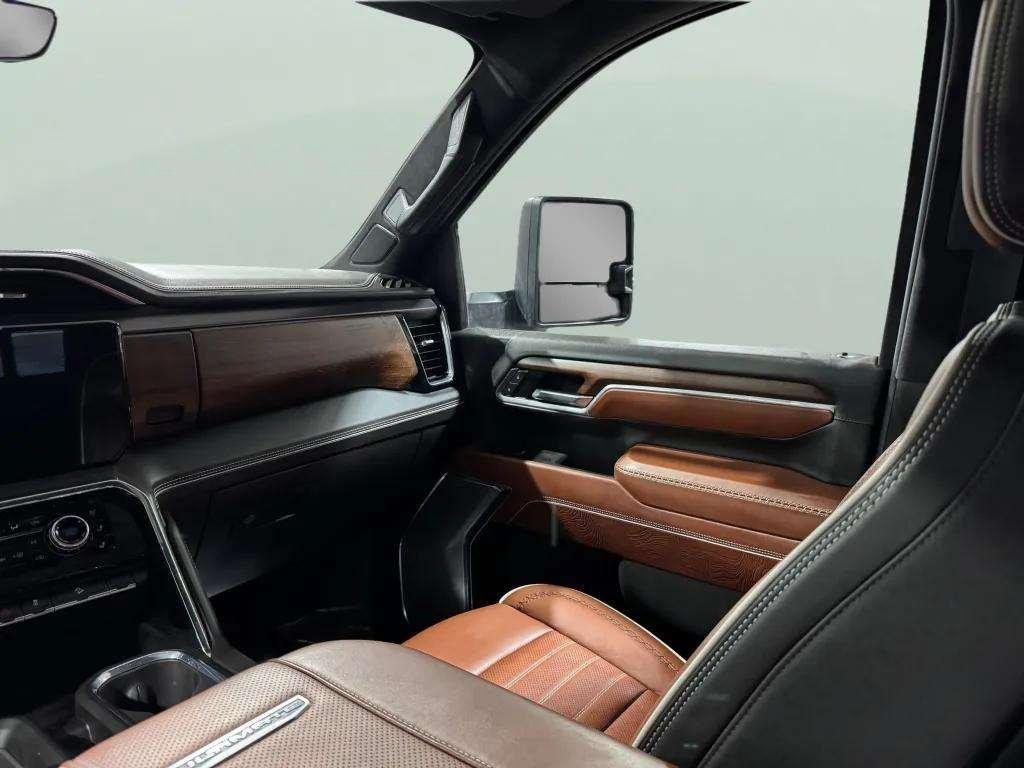 used 2024 GMC Sierra 2500 car, priced at $75,766