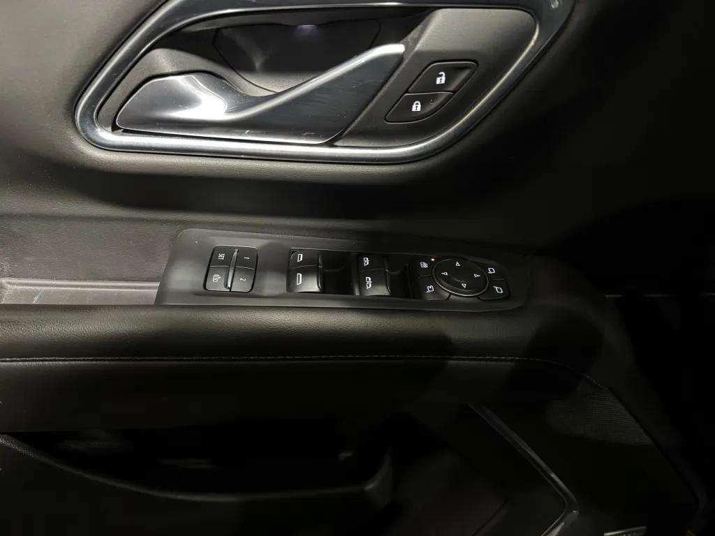 used 2021 Chevrolet Tahoe car, priced at $40,976