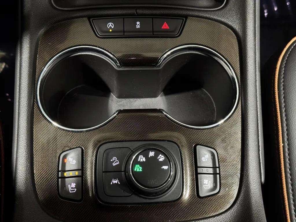 used 2023 GMC Acadia car, priced at $33,995