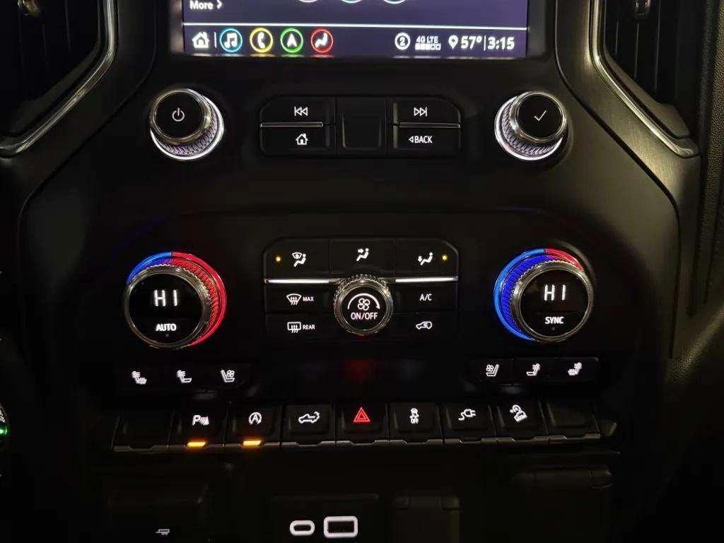 used 2020 GMC Sierra 1500 car, priced at $37,208