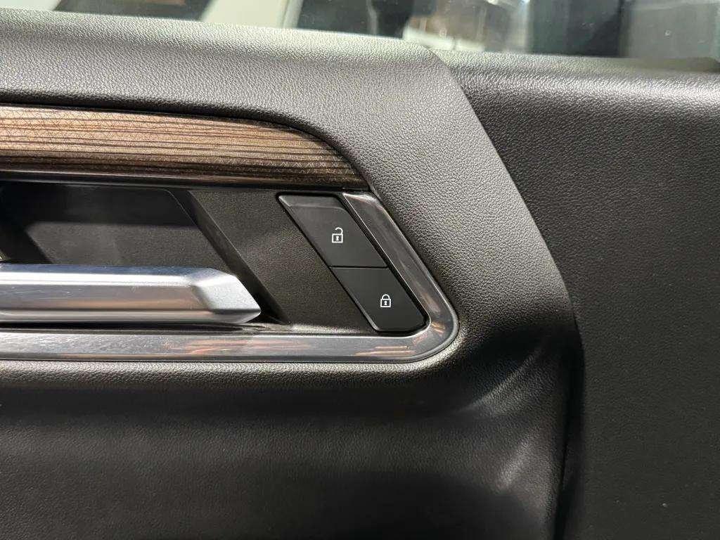 used 2023 Chevrolet Silverado 1500 car, priced at $44,499