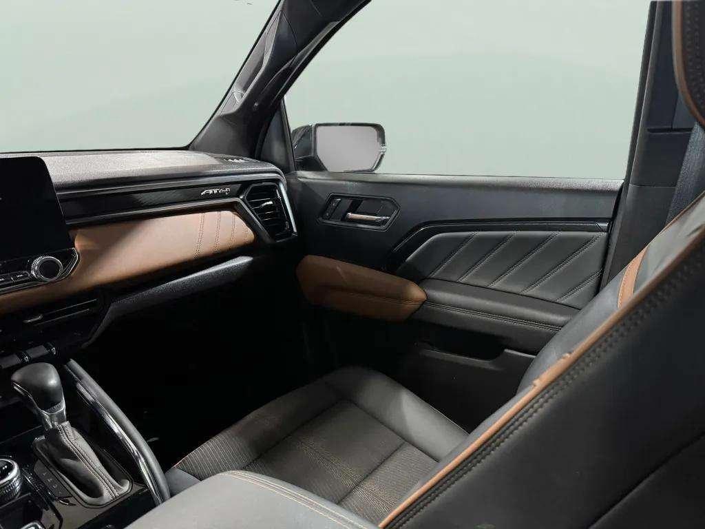 used 2023 GMC Canyon car, priced at $39,995