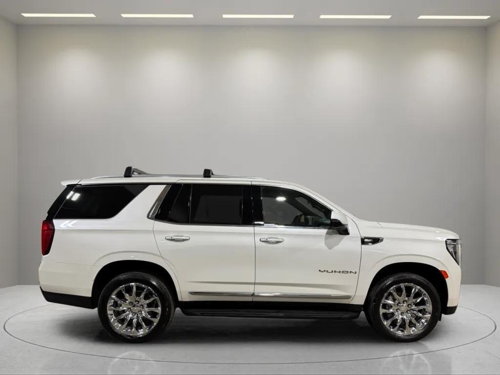 used 2022 GMC Yukon car, priced at $39,995