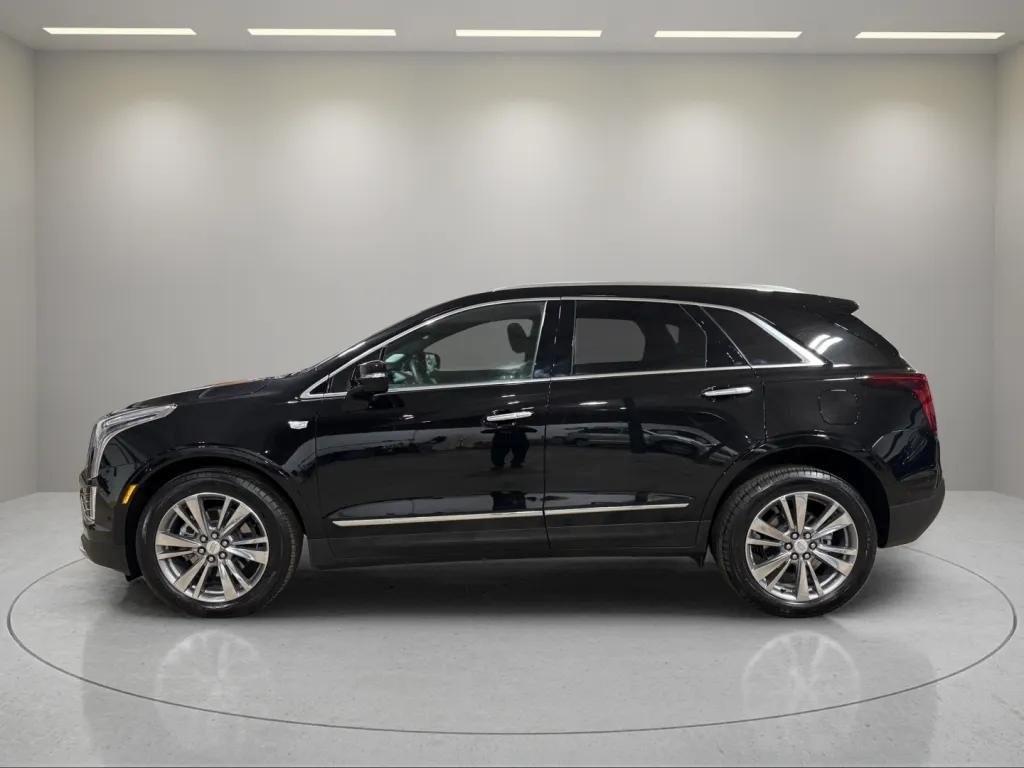 used 2023 Cadillac XT5 car, priced at $35,897