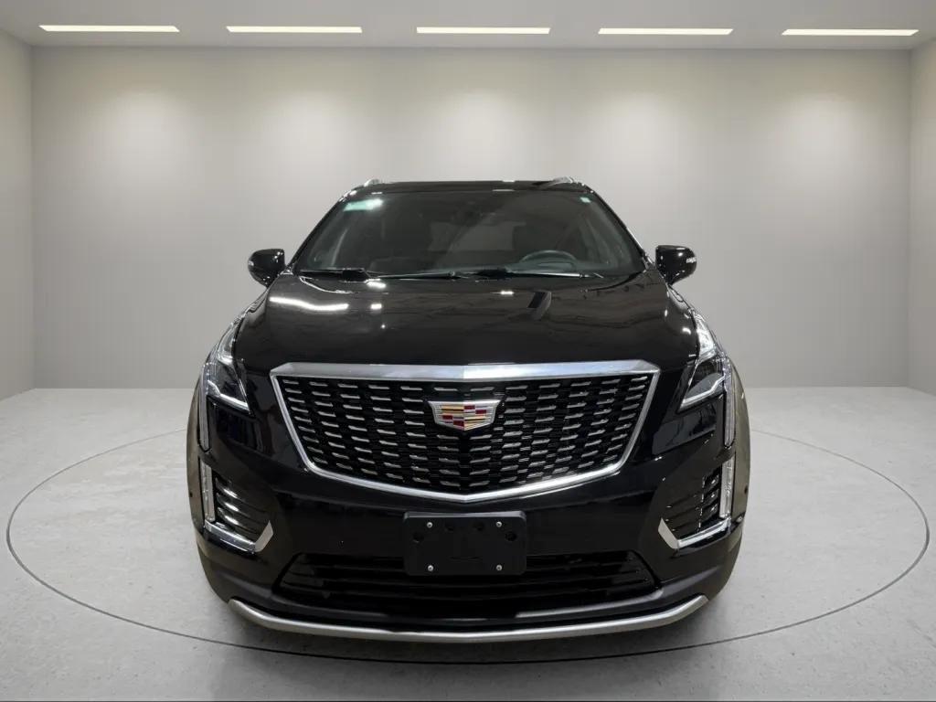 used 2023 Cadillac XT5 car, priced at $35,897