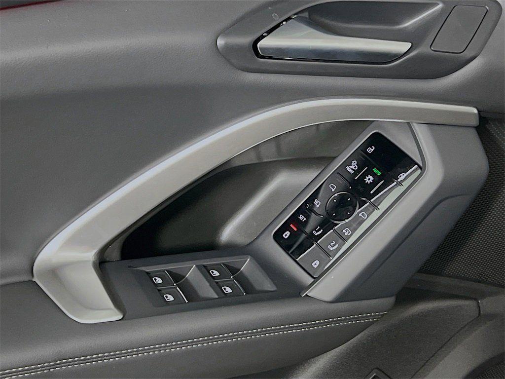 new 2025 Audi Q5 car, priced at $56,396