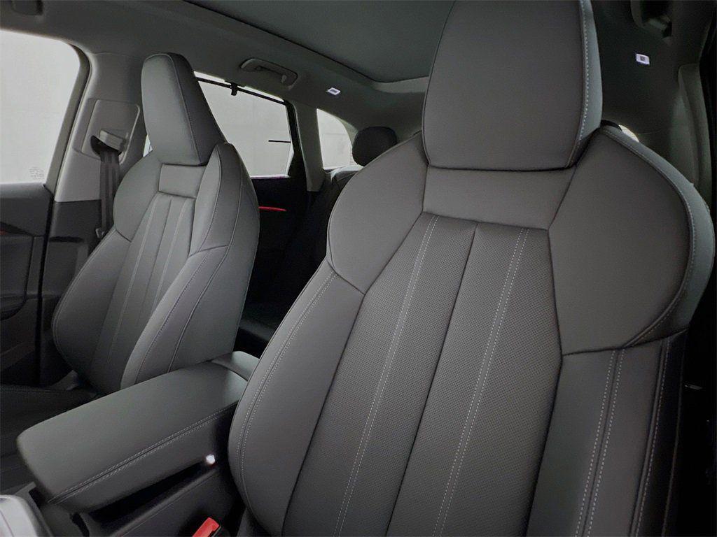 new 2025 Audi Q5 car, priced at $56,396