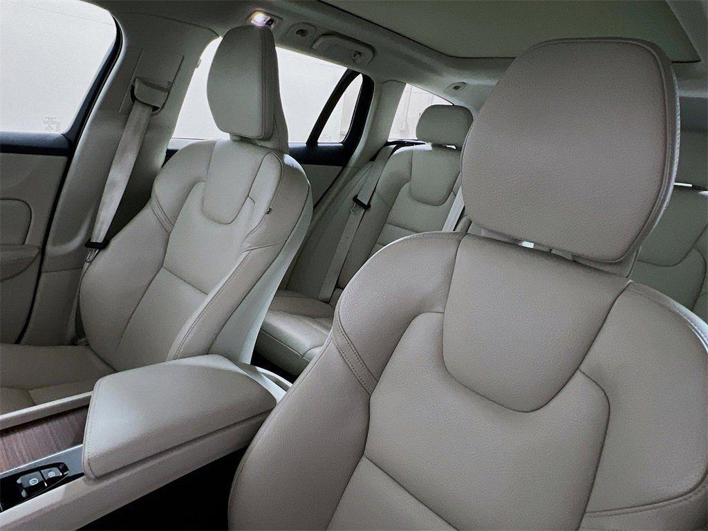 used 2021 Volvo V60 car, priced at $21,949