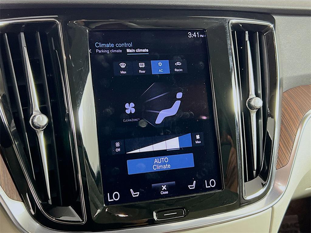 used 2021 Volvo V60 car, priced at $21,949