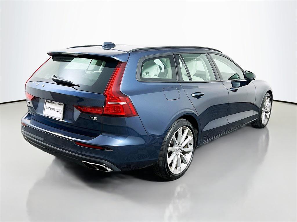 used 2021 Volvo V60 car, priced at $21,949