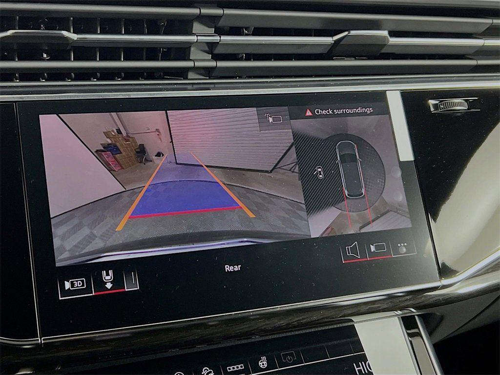 new 2026 Audi Q7 car, priced at $75,055