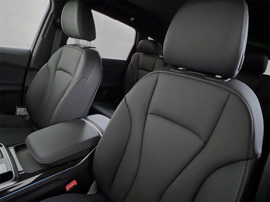 new 2026 Audi Q7 car, priced at $74,380