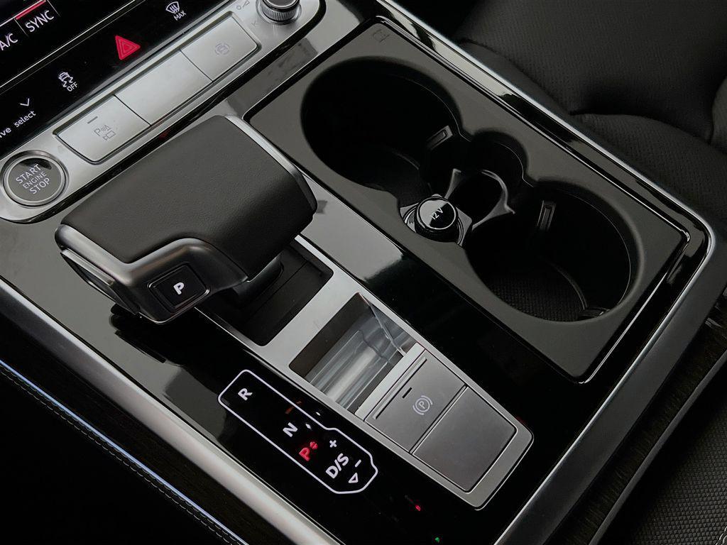 new 2026 Audi Q7 car, priced at $74,380