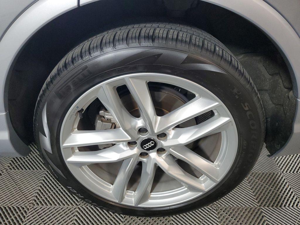 used 2018 Audi Q7 car, priced at $18,748