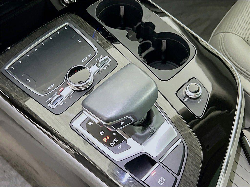used 2019 Audi Q7 car, priced at $27,549