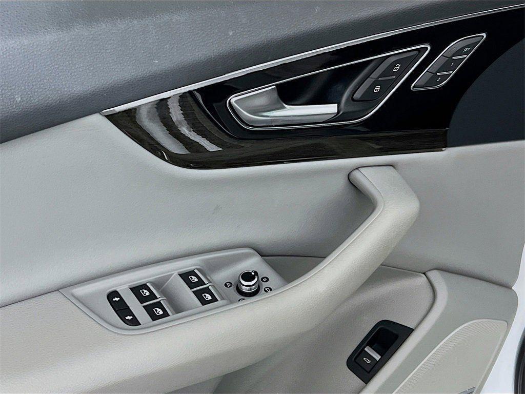 used 2019 Audi Q7 car, priced at $27,549