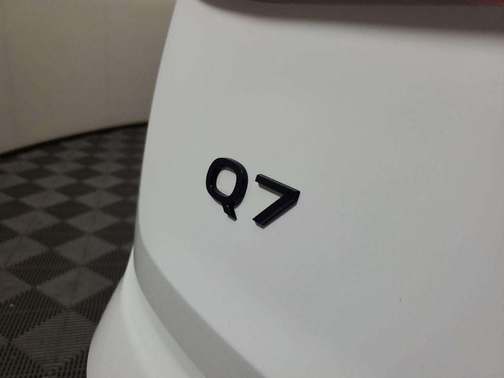 used 2025 Audi Q7 car, priced at $52,748