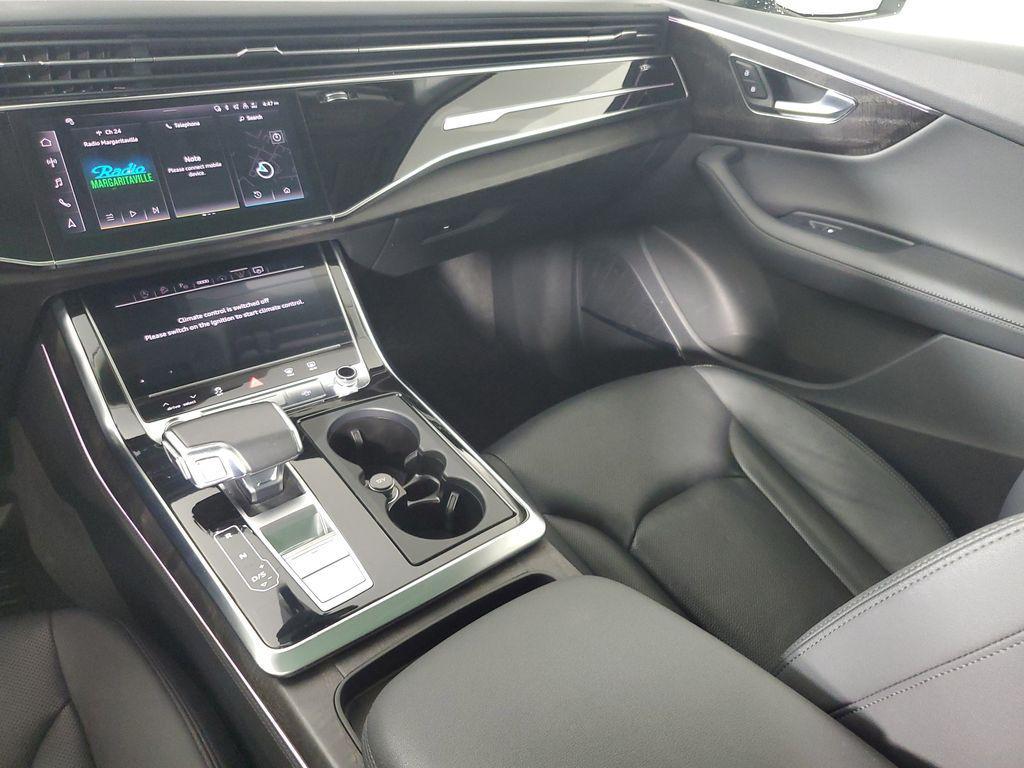 used 2024 Audi Q7 car, priced at $49,434