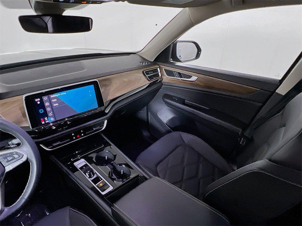 used 2024 Volkswagen Atlas car, priced at $27,436