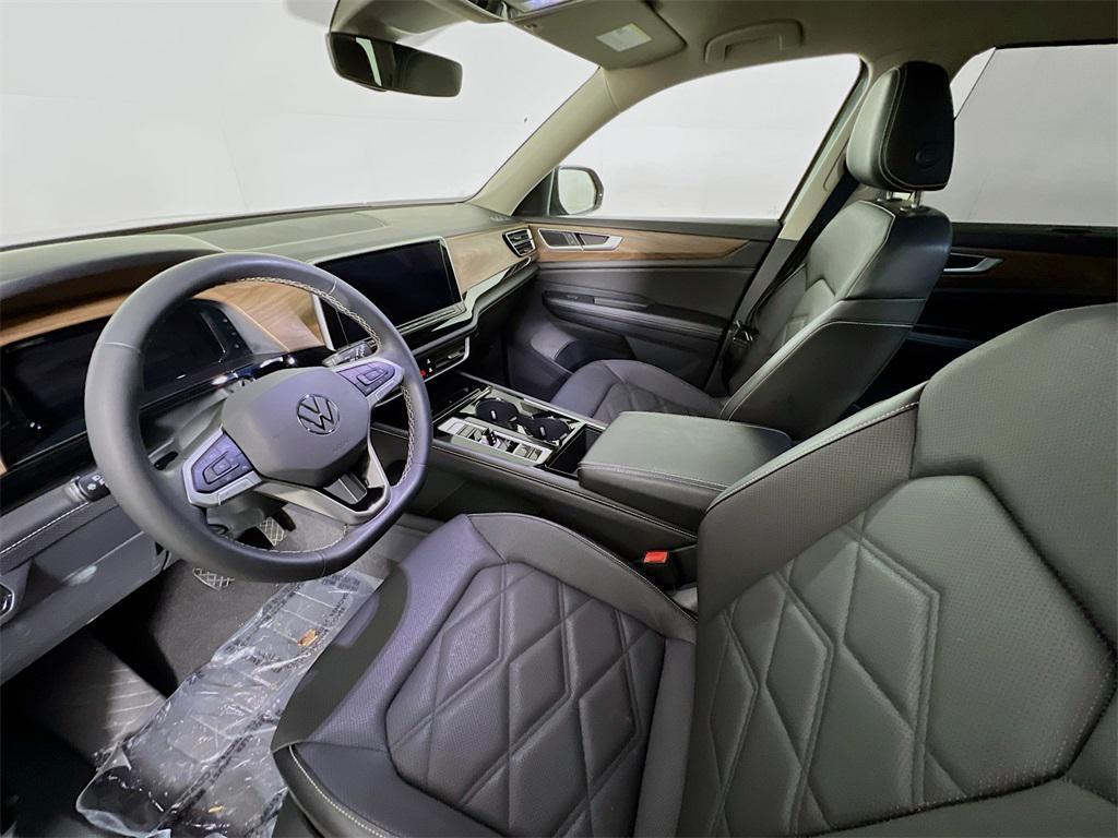 used 2024 Volkswagen Atlas car, priced at $27,949