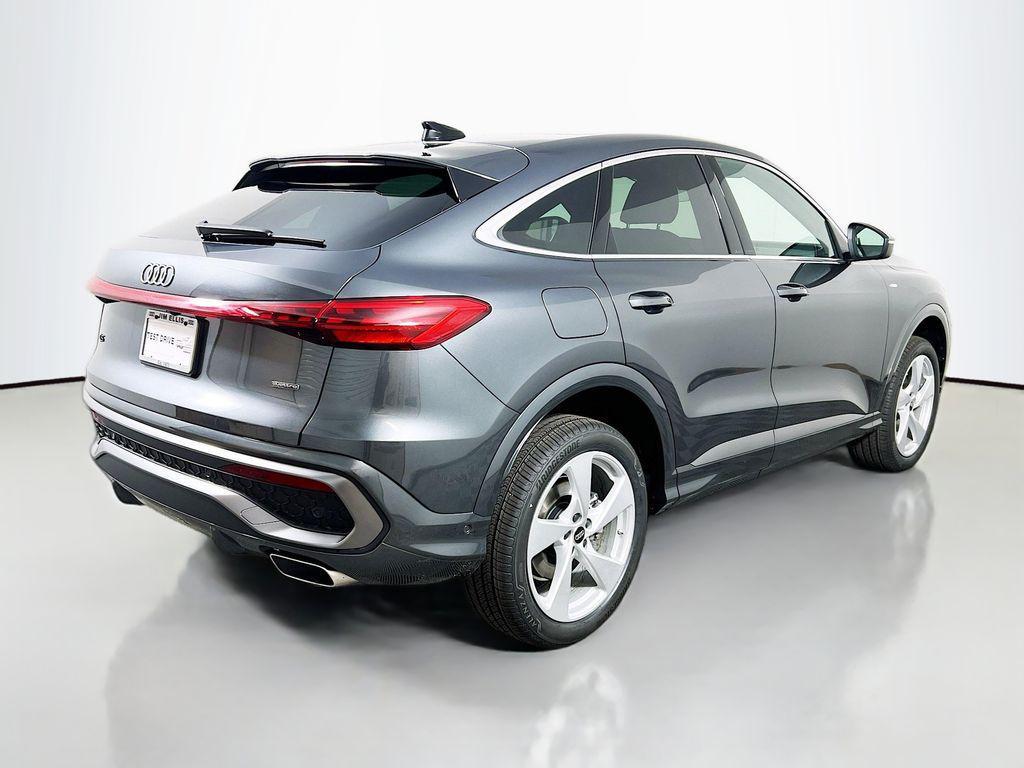 new 2025 Audi Q5 car, priced at $62,450