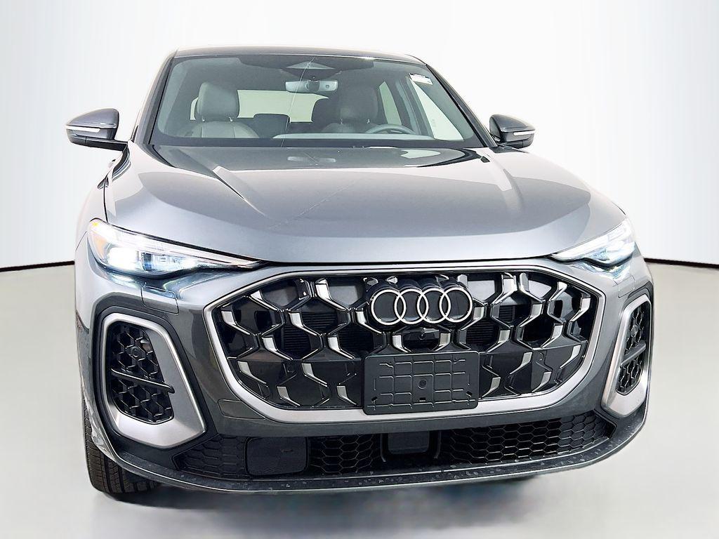new 2025 Audi Q5 car, priced at $62,450