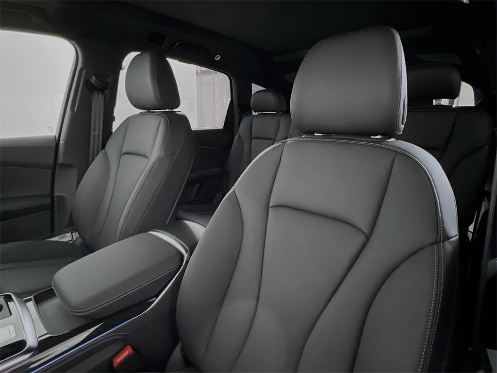 new 2026 Audi Q7 car, priced at $72,375