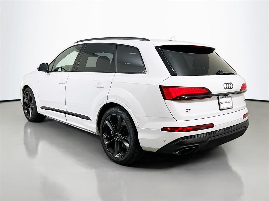 new 2026 Audi Q7 car, priced at $72,375