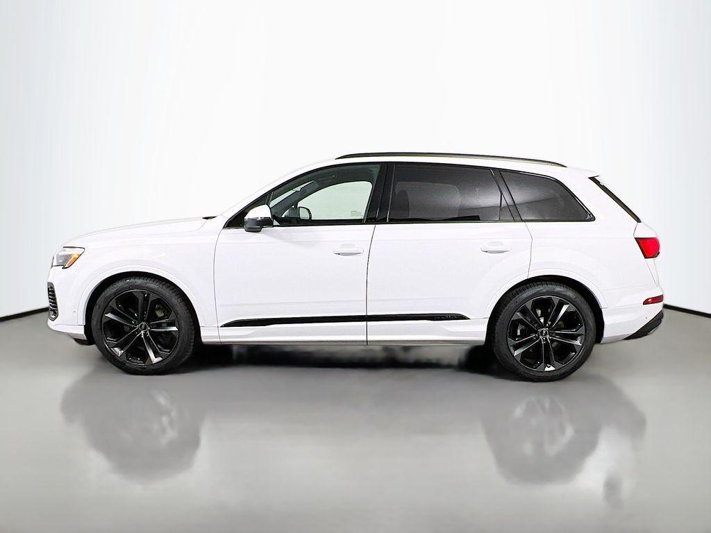 new 2026 Audi Q7 car, priced at $73,145