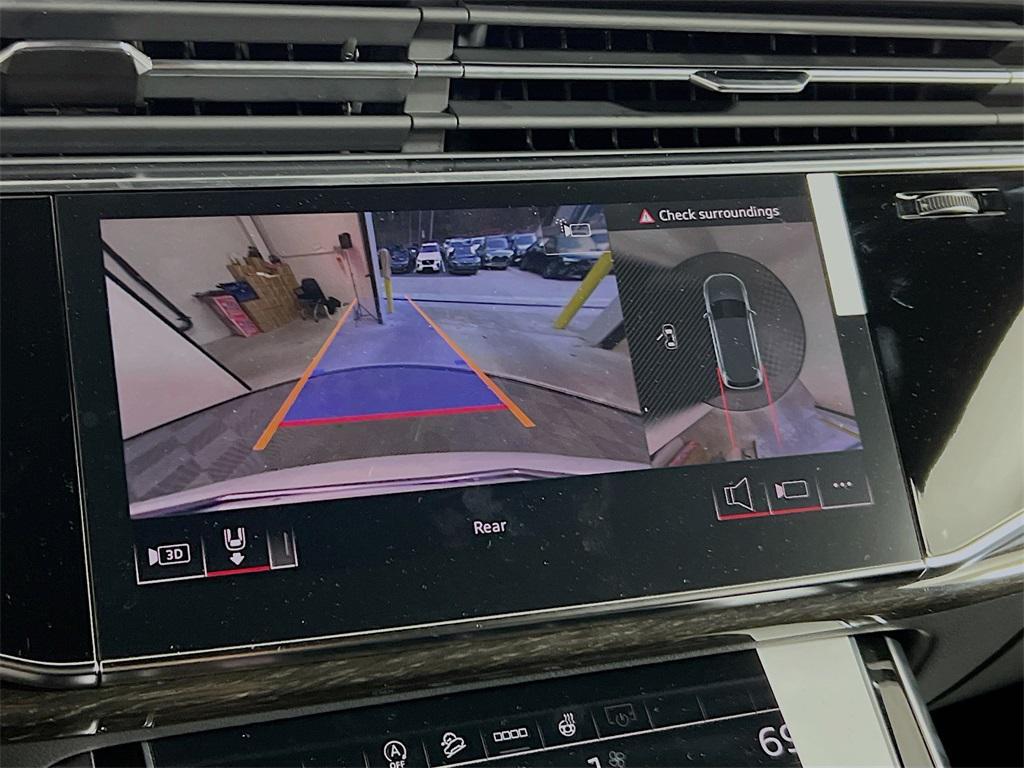 new 2026 Audi Q7 car, priced at $72,375