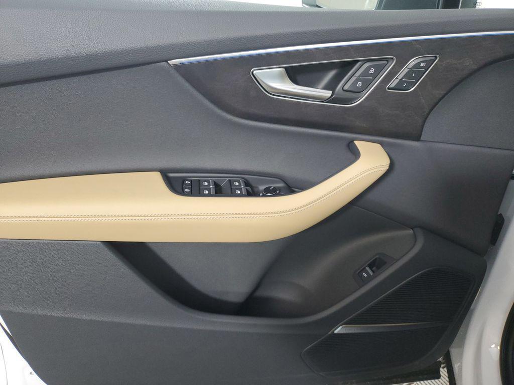 new 2026 Audi Q7 car, priced at $74,490