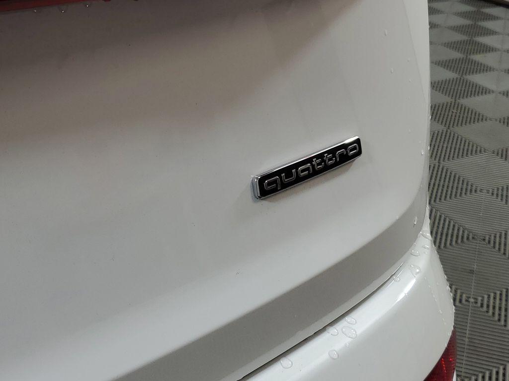 new 2026 Audi Q7 car, priced at $74,490