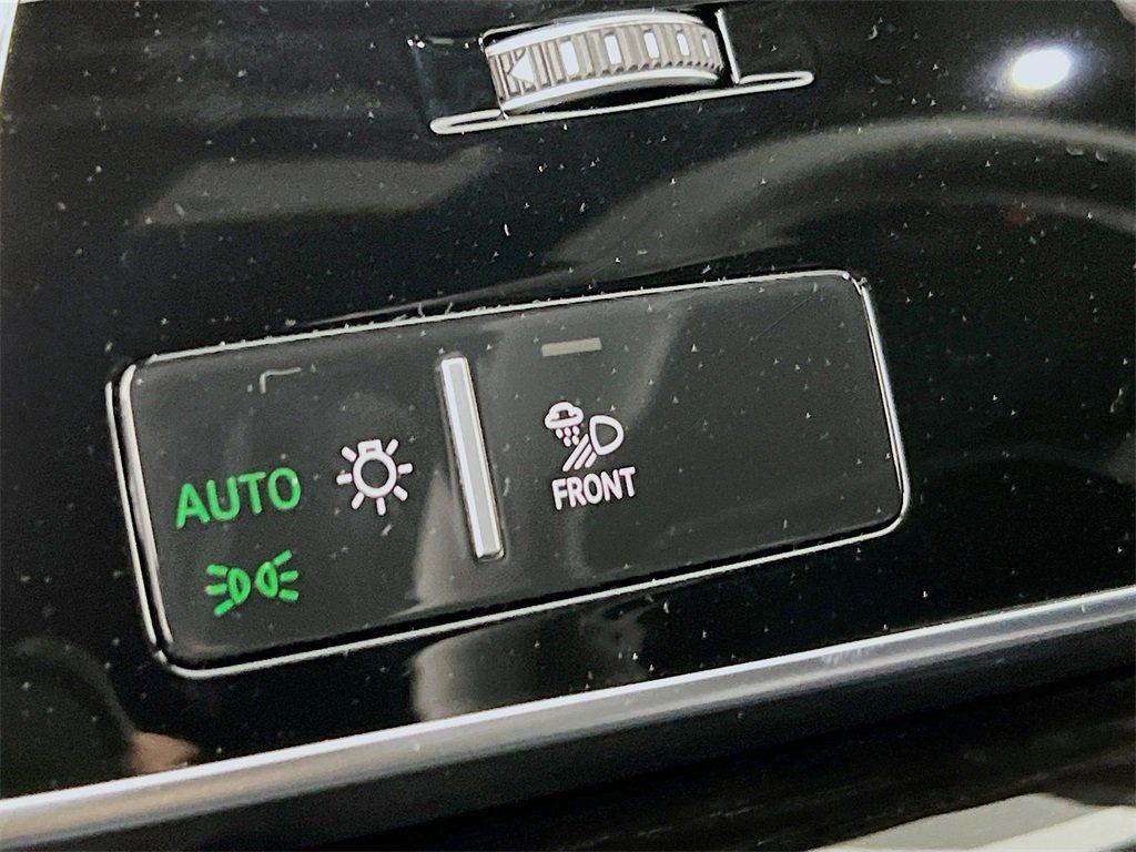 new 2026 Audi Q7 car, priced at $72,813