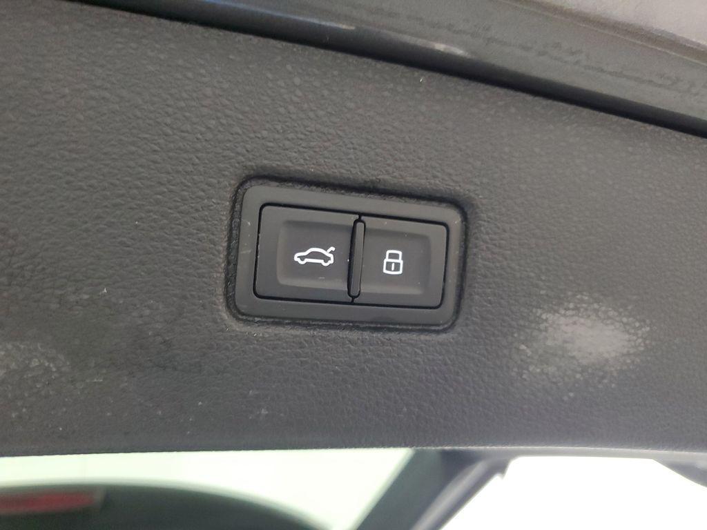 used 2021 Audi Q7 car, priced at $26,549