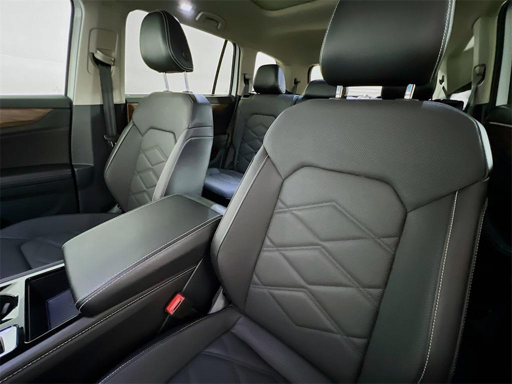 used 2024 Volkswagen Atlas car, priced at $27,013