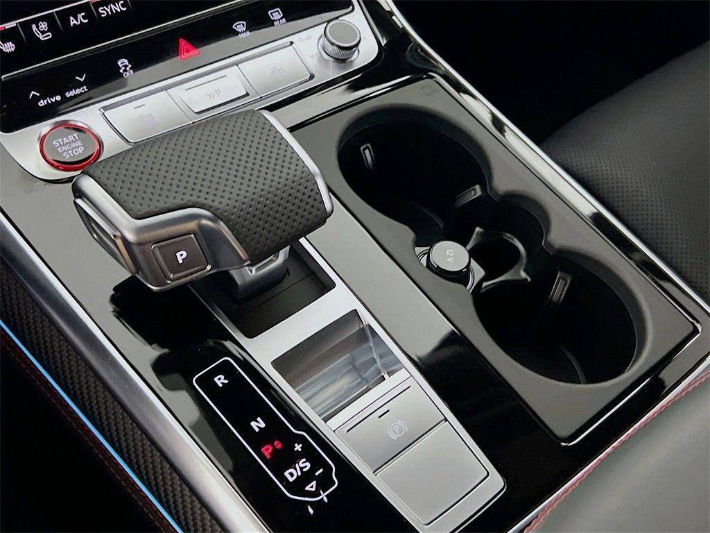new 2026 Audi SQ7 car, priced at $124,670