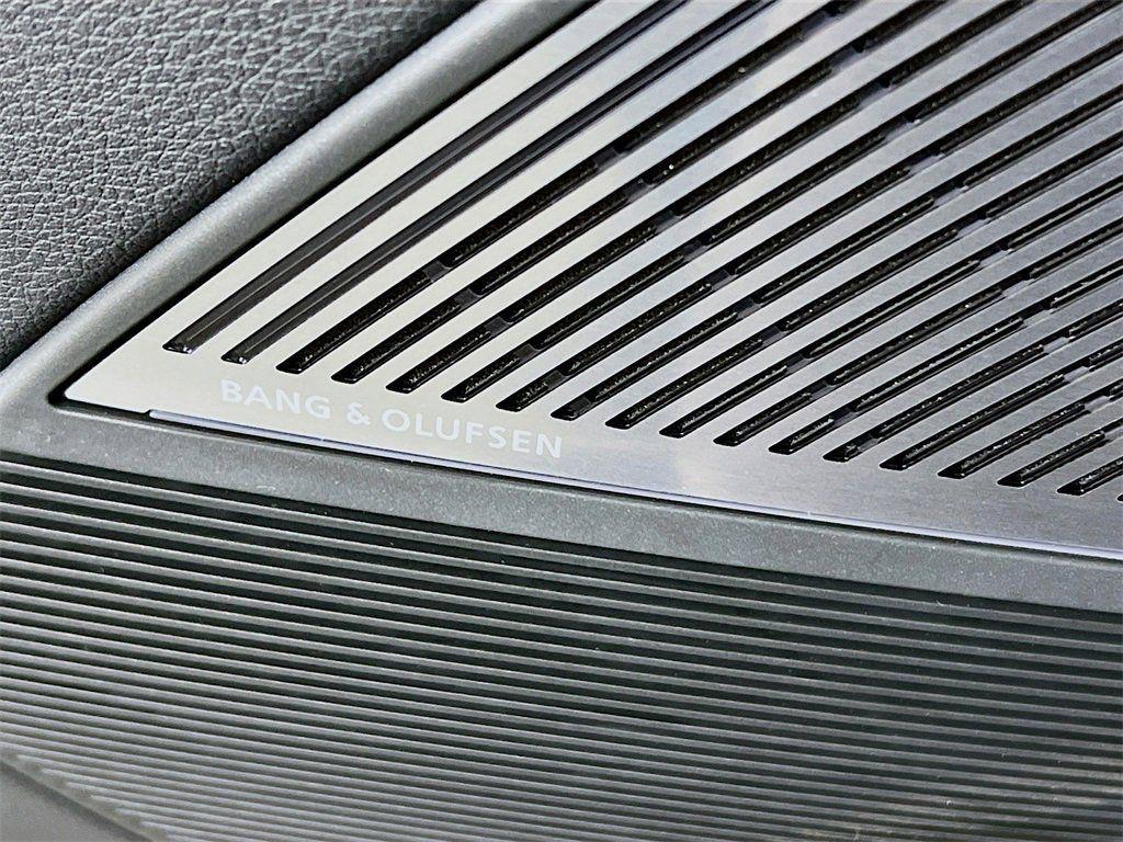 new 2026 Audi SQ7 car, priced at $124,670