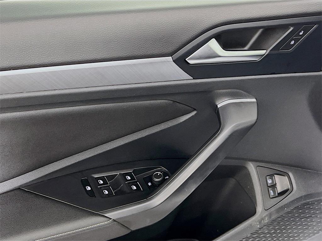 used 2024 Volkswagen Jetta car, priced at $17,949