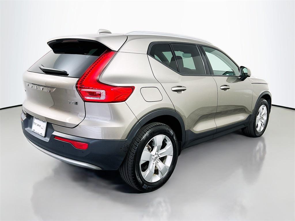 used 2022 Volvo XC40 car, priced at $24,549