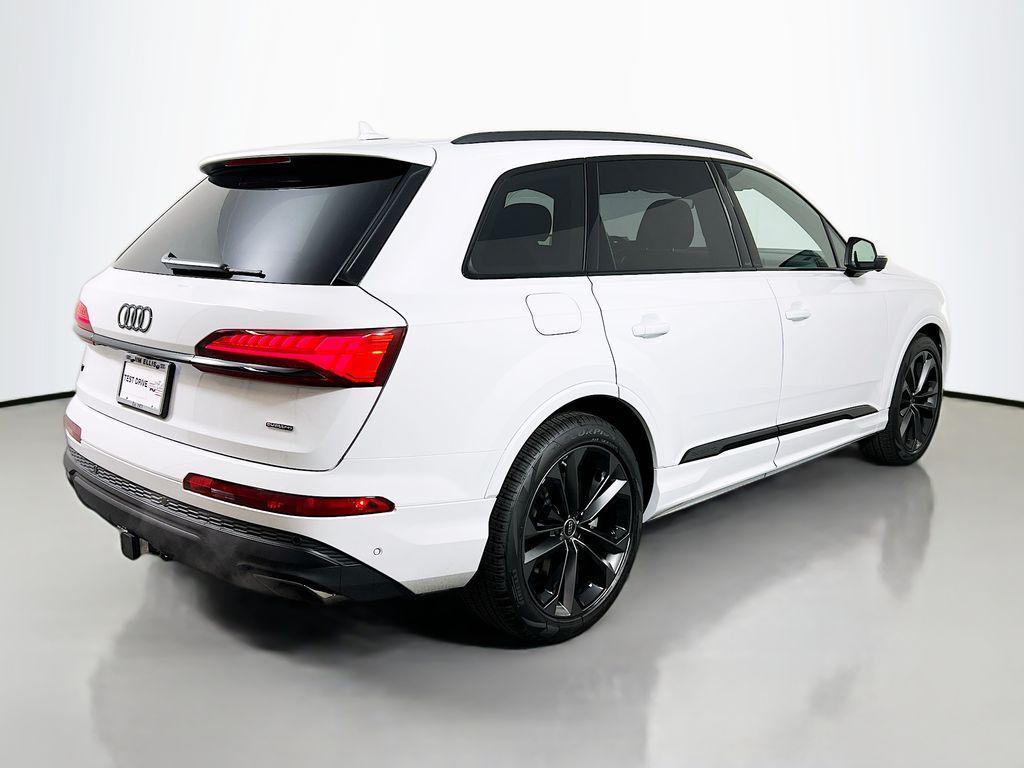new 2026 Audi Q7 car, priced at $74,233
