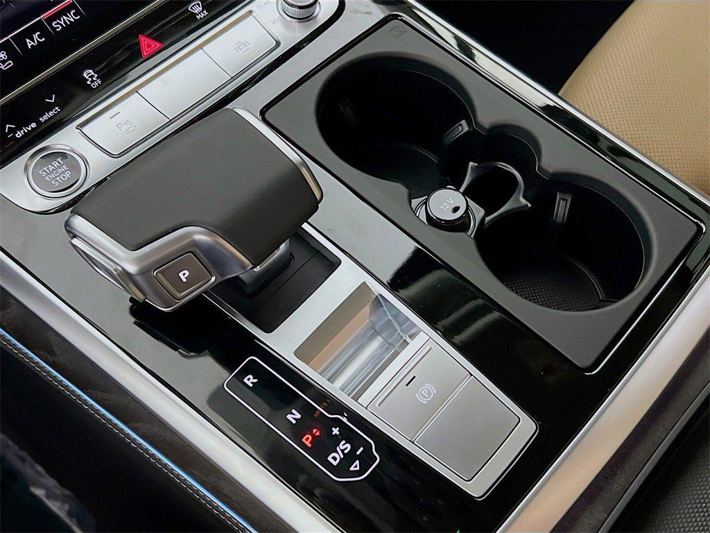 new 2026 Audi Q7 car, priced at $75,055