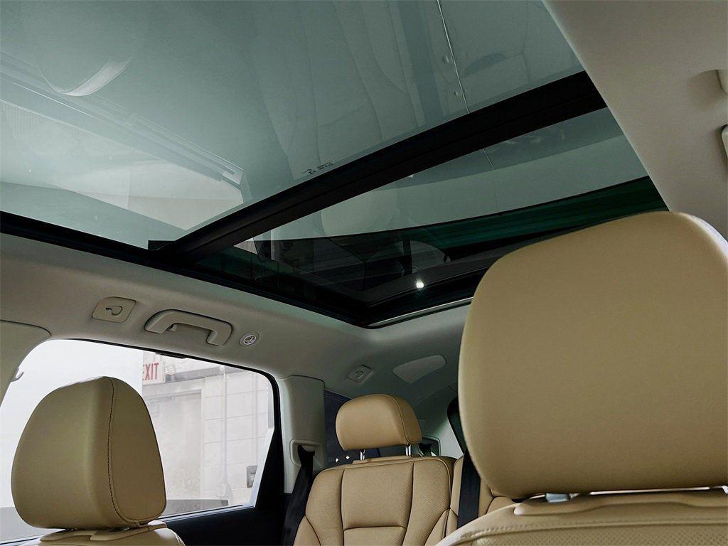 new 2026 Audi Q7 car, priced at $75,055