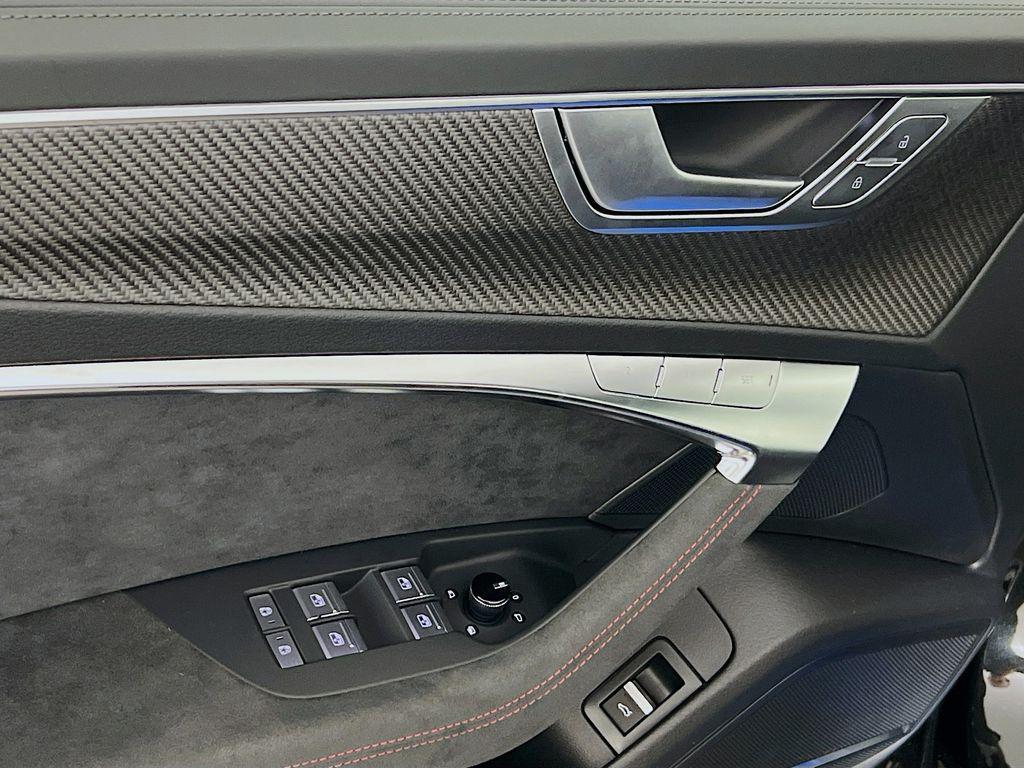 new 2026 Audi RS 6 Avant car, priced at $152,090